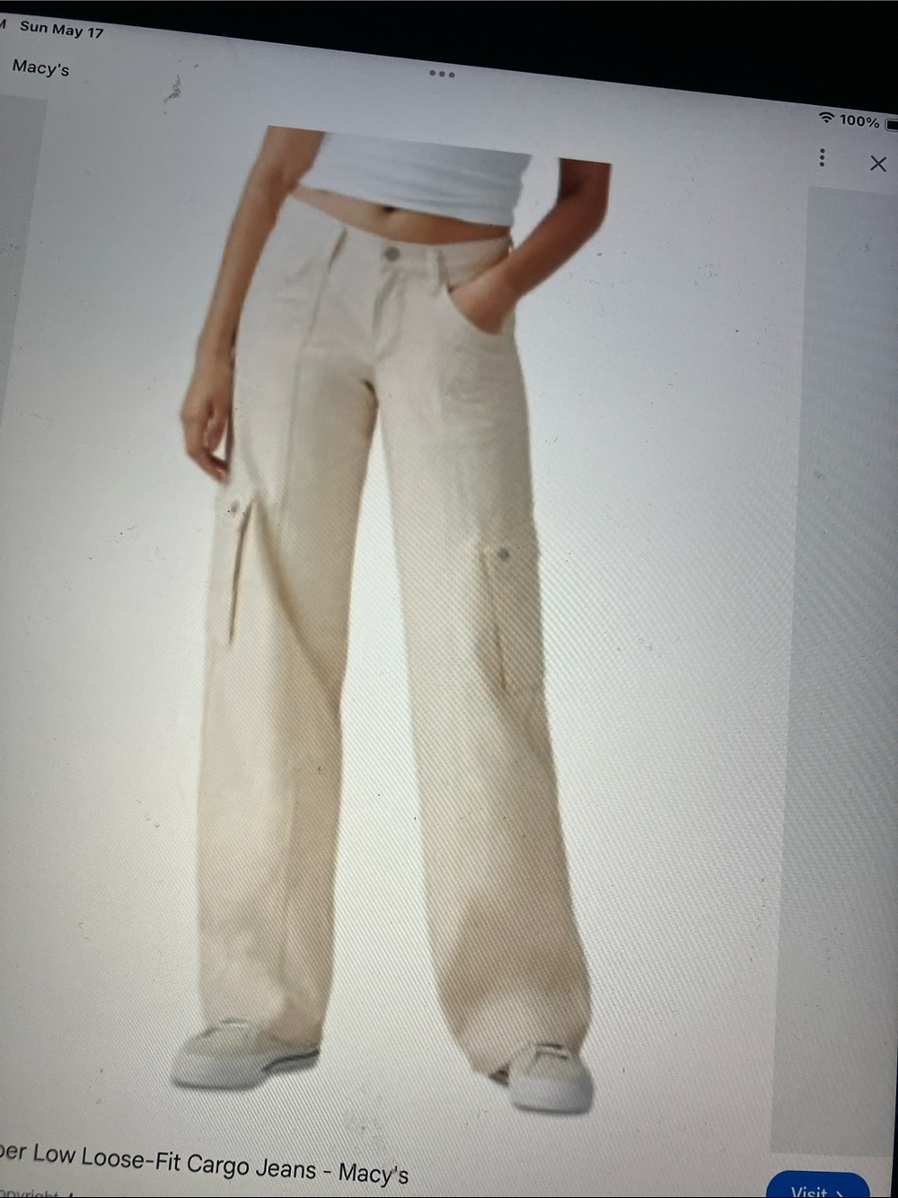 American Eagle Loose-Fit Cargo Pants in Cream color